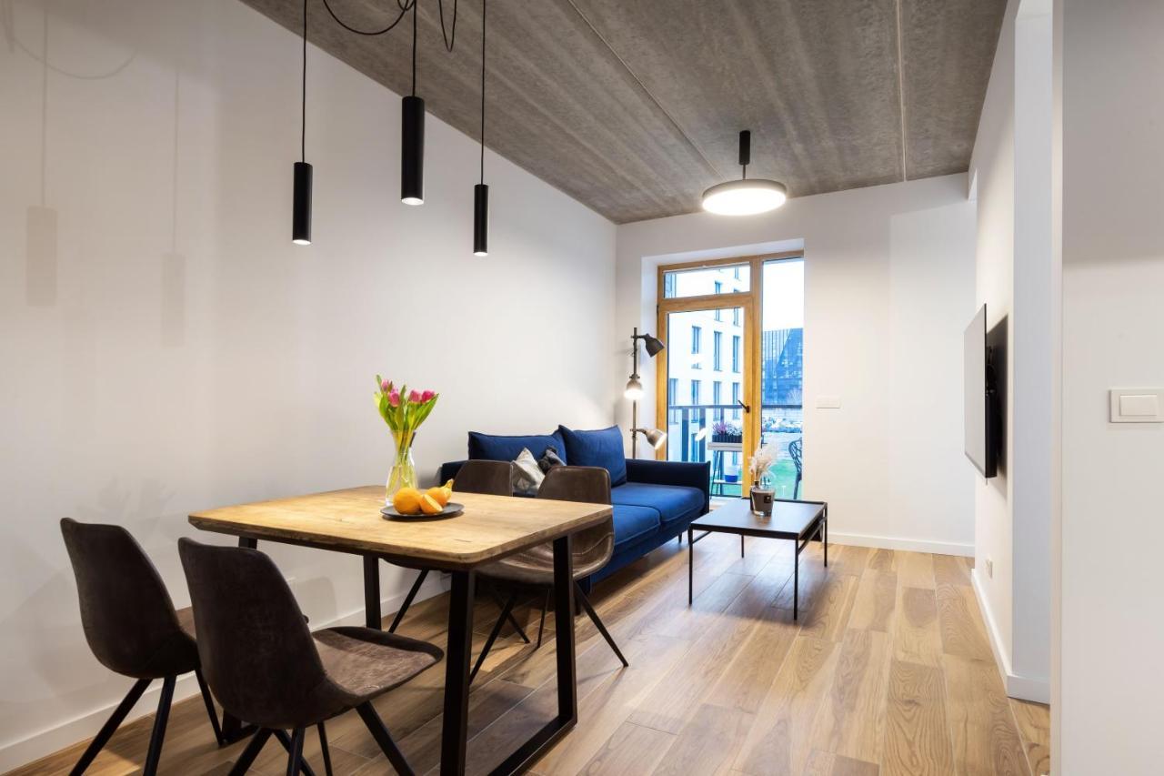 City Center Sanctuary Modern Business-Class Studio With Free Parking In The Heart Of วิลนีอุส ภายนอก รูปภาพ